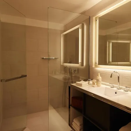 La Saint Germain Des Prés 5* Parigi